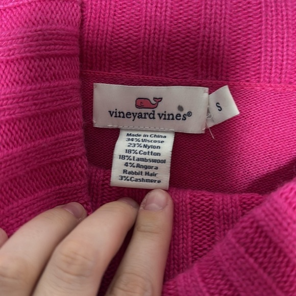 Vineyard Vines Raspberry Pink Cowl Neck Wool Cashmere Blend Sweater Size Small - Picture 2 of 4